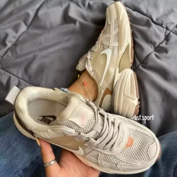 نایک وی تو کی موکا | Nike V2K Run Mocha