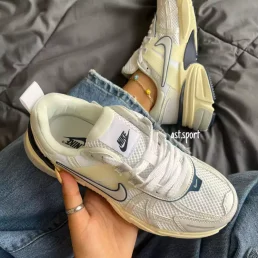 نایک وی تو کی سفید سرمه‌ ای | Nike V2K Run White Navy