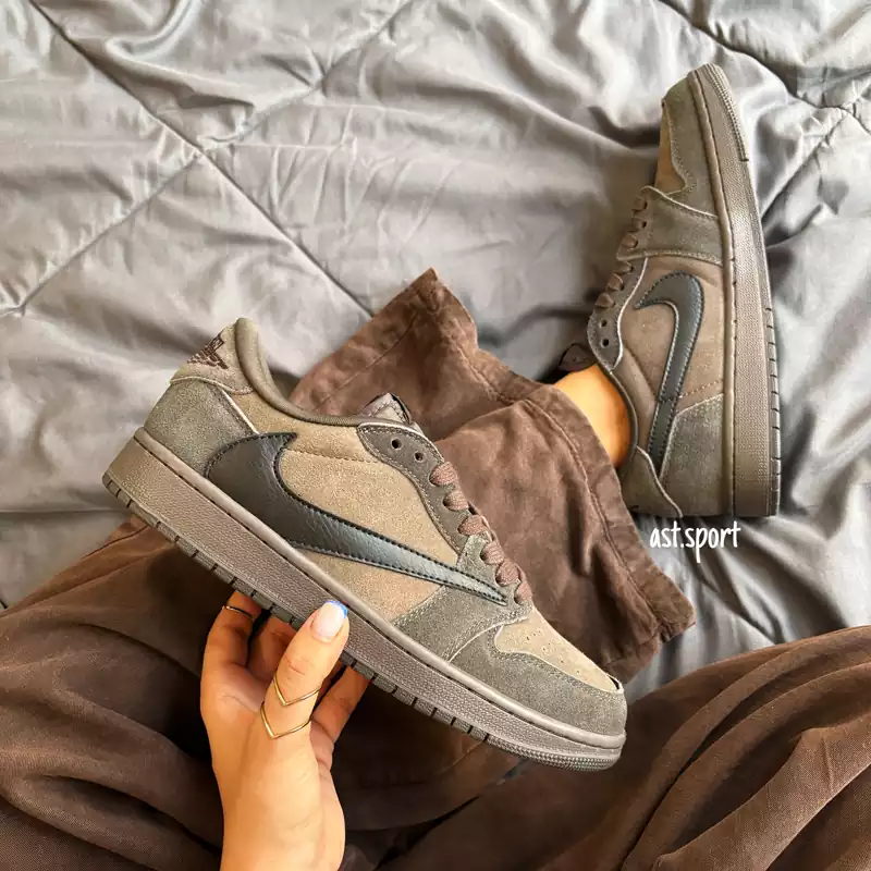 نایک جردن تراویس اسکات قهوه ای | Nike Jordan Travis Scott Velvet Brown