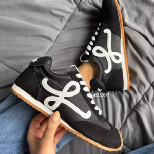 لوئوه | LOEWE Ballet Black White