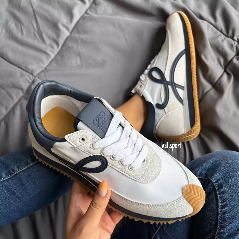 لوئوه | LOEWE Flow White Navy