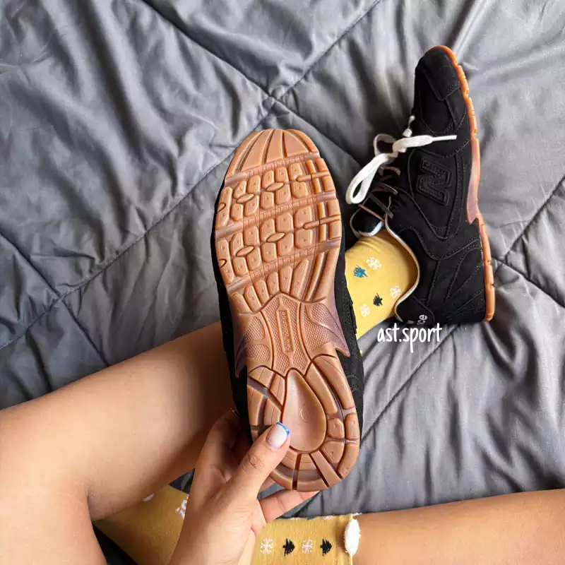 نیوبالانس میو میو مشکی | New Balance Miu Miu Black